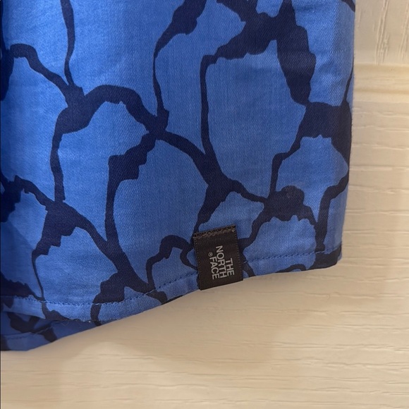 The North Face Blue and Black Patterned Tank Top - Picture 3 of 5